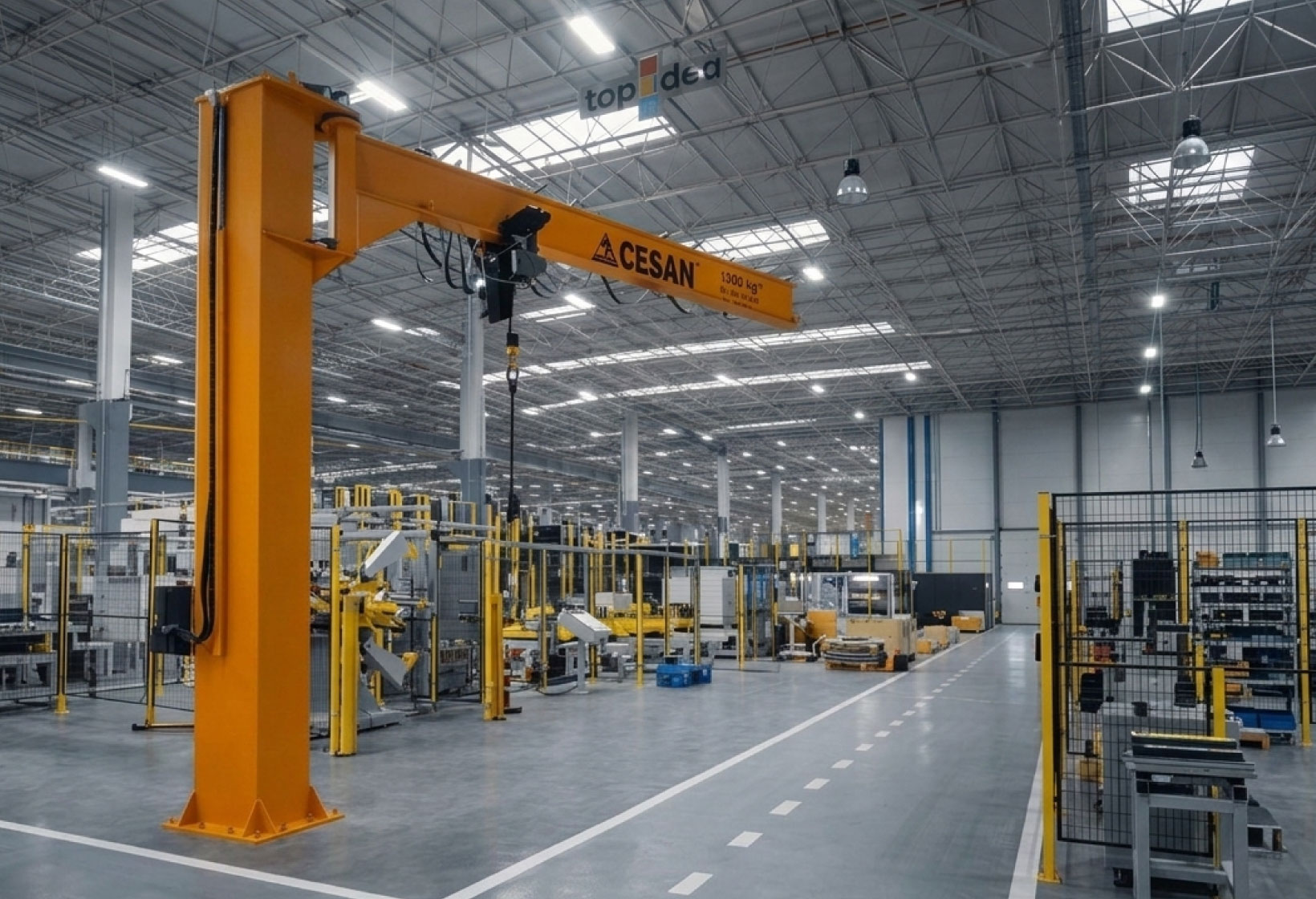JIB CRANE Cesan ground mounted pillar jib crane